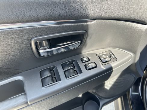 Used 2024 Mitsubishi Outlander Sport ES image 5