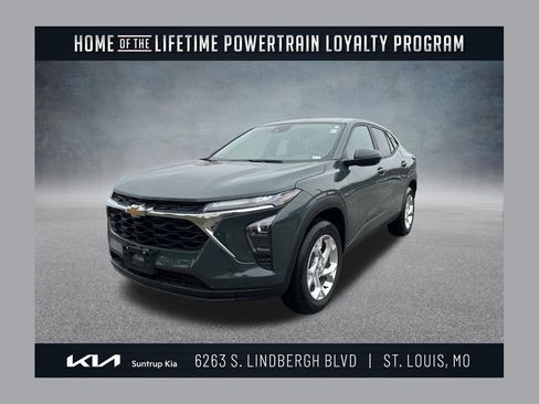 Used 2025 Chevrolet Trax LS w/ LS Convenience Package image 1