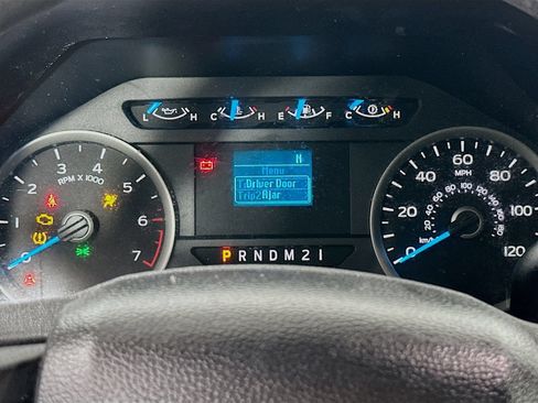 Used 2016 Ford F150 XLT AWD/4WD image 12