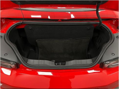 Used 2021 Chevrolet Camaro ZL1 w/ LPO, ZL1 Protection Package RWD image 6