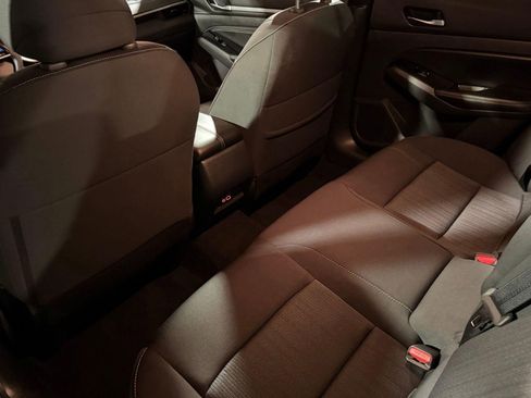 Used 2022 Nissan Altima 2.5 SV w/ SV Premium Package image 21