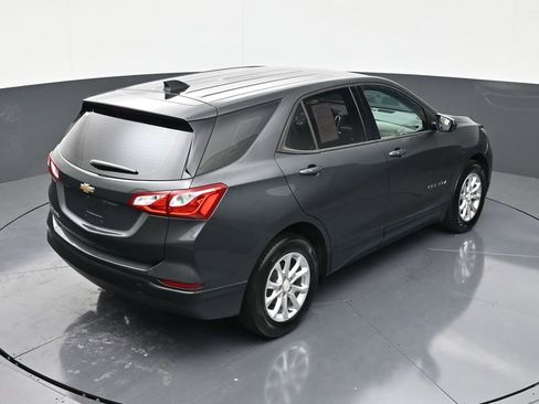 Used 2019 Chevrolet Equinox LS image 17