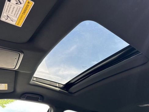 Used 2023 Honda Passport EX-L image 5