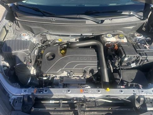 Used 2024 Chevrolet Equinox LT image 22