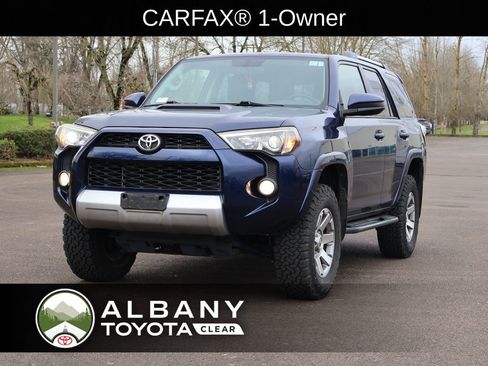 Used 2014 Toyota 4Runner SR5 image 1