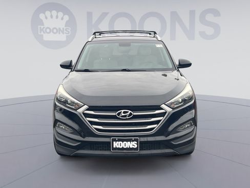 Used 2017 Hyundai Tucson SE AWD/4WD image 4