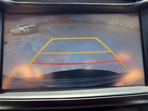 Used 2018 Toyota RAV4 XLE w/ Plus Extra Value Package FWD image 22