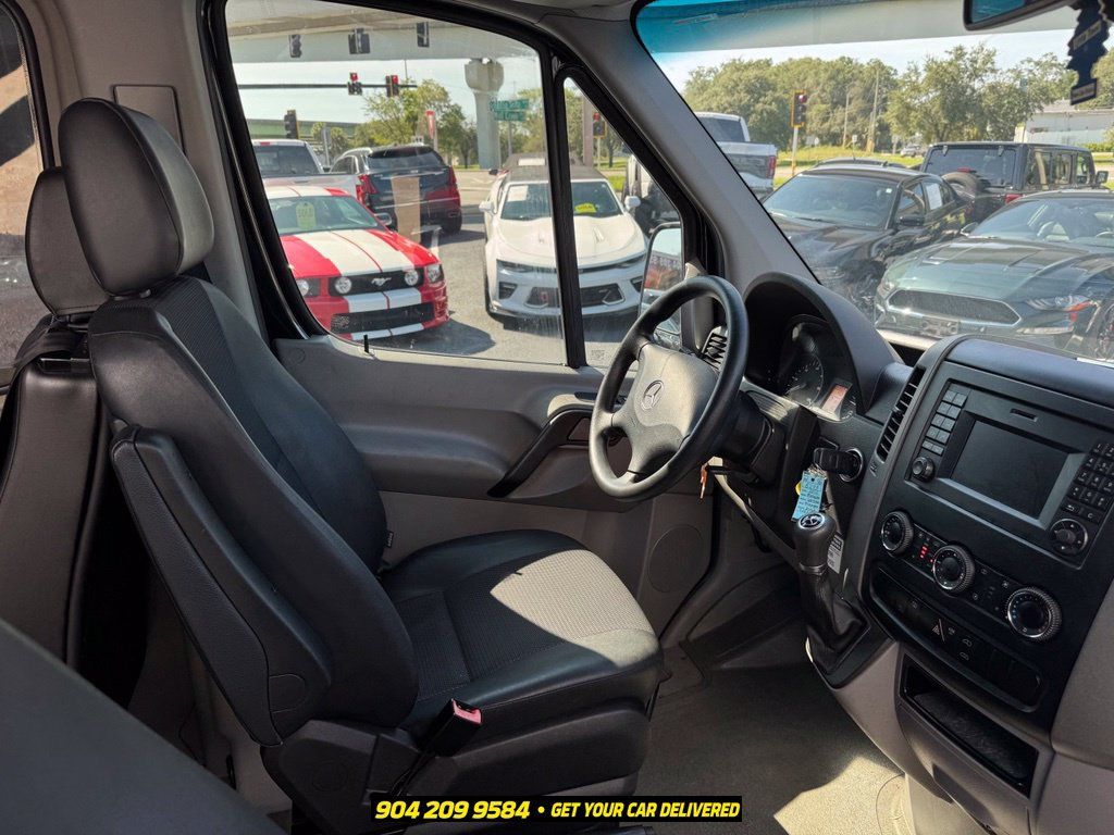 Used 2017 Mercedes-Benz Sprinter 3500 image 26
