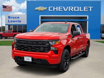 New 2026 Chevrolet Silverado 1500 Custom w/ Turbomax Blackout Package