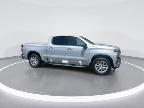 Used 2021 Chevrolet Silverado 1500 LTZ w/ Z71 Off-Road Package image 10