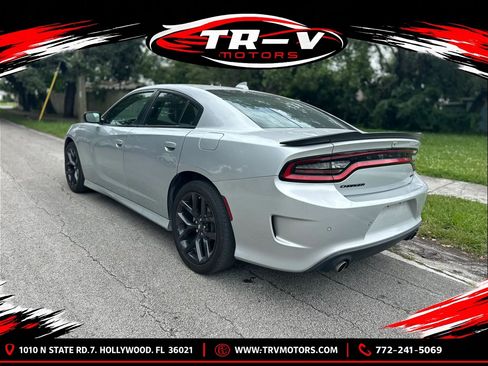 Used 2022 Dodge Charger GT w/ Plus Group RWD image 9