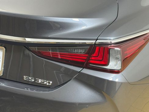 Used 2024 Lexus ES 350 w/ Premium Package FWD image 25