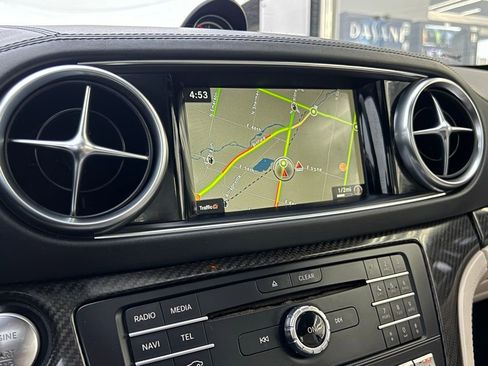 Used 2018 Mercedes-Benz SL 550 image 46