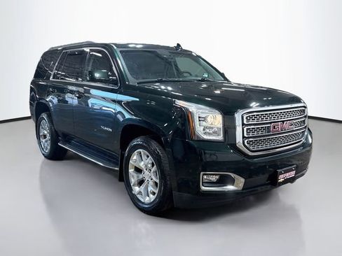 Used 2016 GMC Yukon SLT w/ Open Road Package AWD/4WD image 3