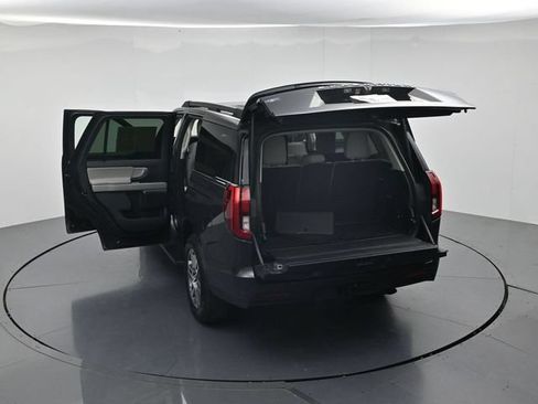 Certified 2025 Ford Expedition Active AWD/4WD image 50