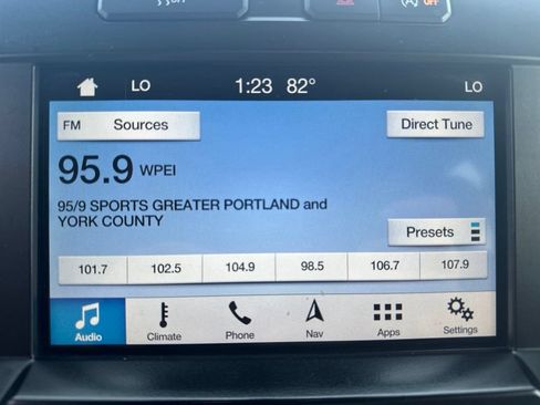 Used 2018 Ford F150 Platinum AWD/4WD image 26