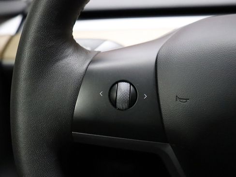 Used 2022 Tesla Model 3 Long Range image 47