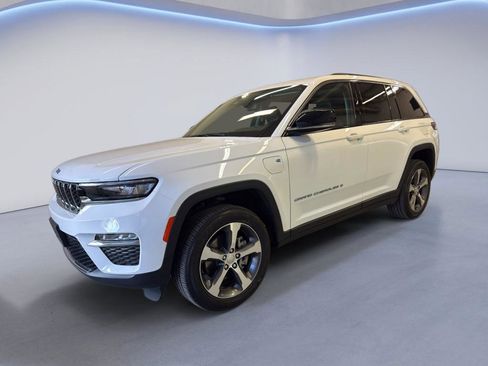 Used 2022 Jeep Grand Cherokee Limited 4xe AWD/4WD image 3