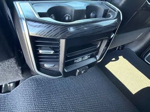 Used 2024 RAM 2500 Laramie w/ Night Edition AWD/4WD image 18