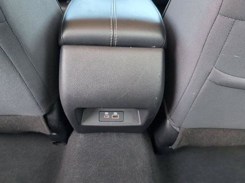 Used 2024 Nissan Altima 2.5 SV FWD image 25