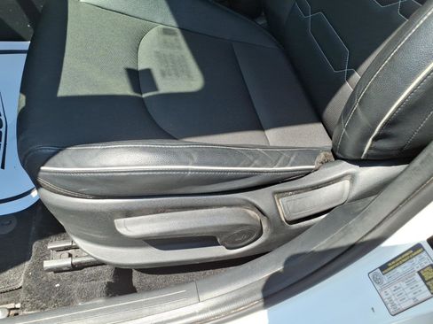 Used 2023 Kia Forte GT-Line w/ GT-Line Technology Package FWD image 19
