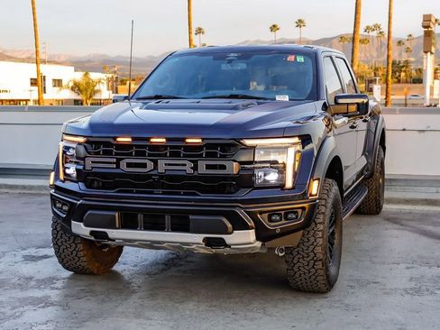 Used 2025 Ford F150 Raptor image 4