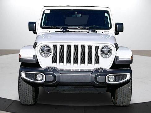 Certified 2022 Jeep Wrangler Unlimited Sahara w/ LED Lighting Group AWD/4WD image 3