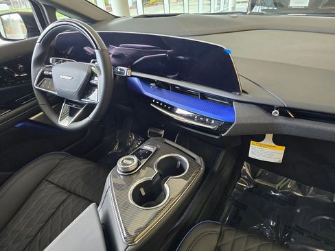 New 2026 Cadillac Optiq V w/ Magnus Launch Edition image 9