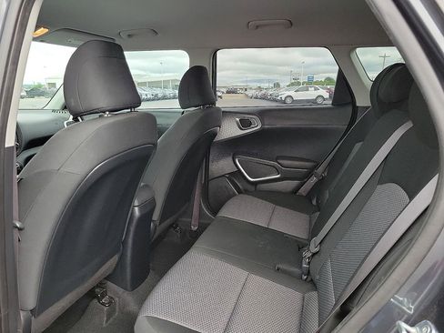 Used 2024 Kia Soul LX w/ Option Group 015 image 9