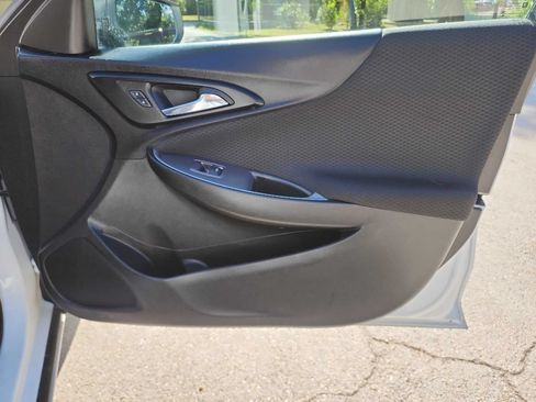 Used 2023 Chevrolet Malibu LS FWD image 28