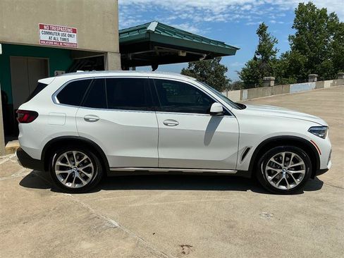 Used 2021 BMW X5 xDrive40i w/ Premium Package AWD/4WD image 8