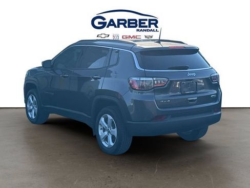 Used 2021 Jeep Compass Latitude AWD/4WD image 3