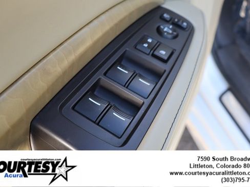 Used 2020 Acura MDX SH-AWD w/ Advance Package image 24