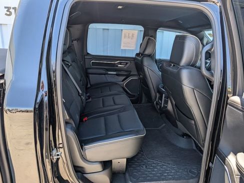 Used 2024 RAM 1500 Laramie AWD/4WD image 17