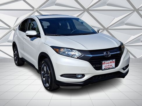 Certified 2018 Honda HR-V EX image 2
