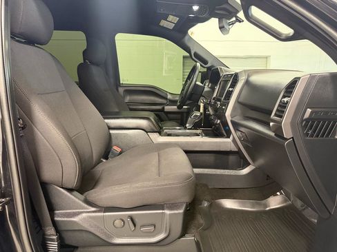 Used 2020 Ford F150 XLT w/ Equipment Group 302A Luxury AWD/4WD image 25