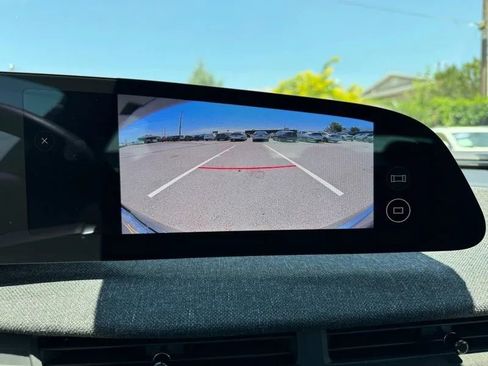 Used 2023 Lucid Air Pure image 35