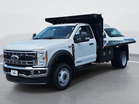 New 2025 Ford F550 XL image 3