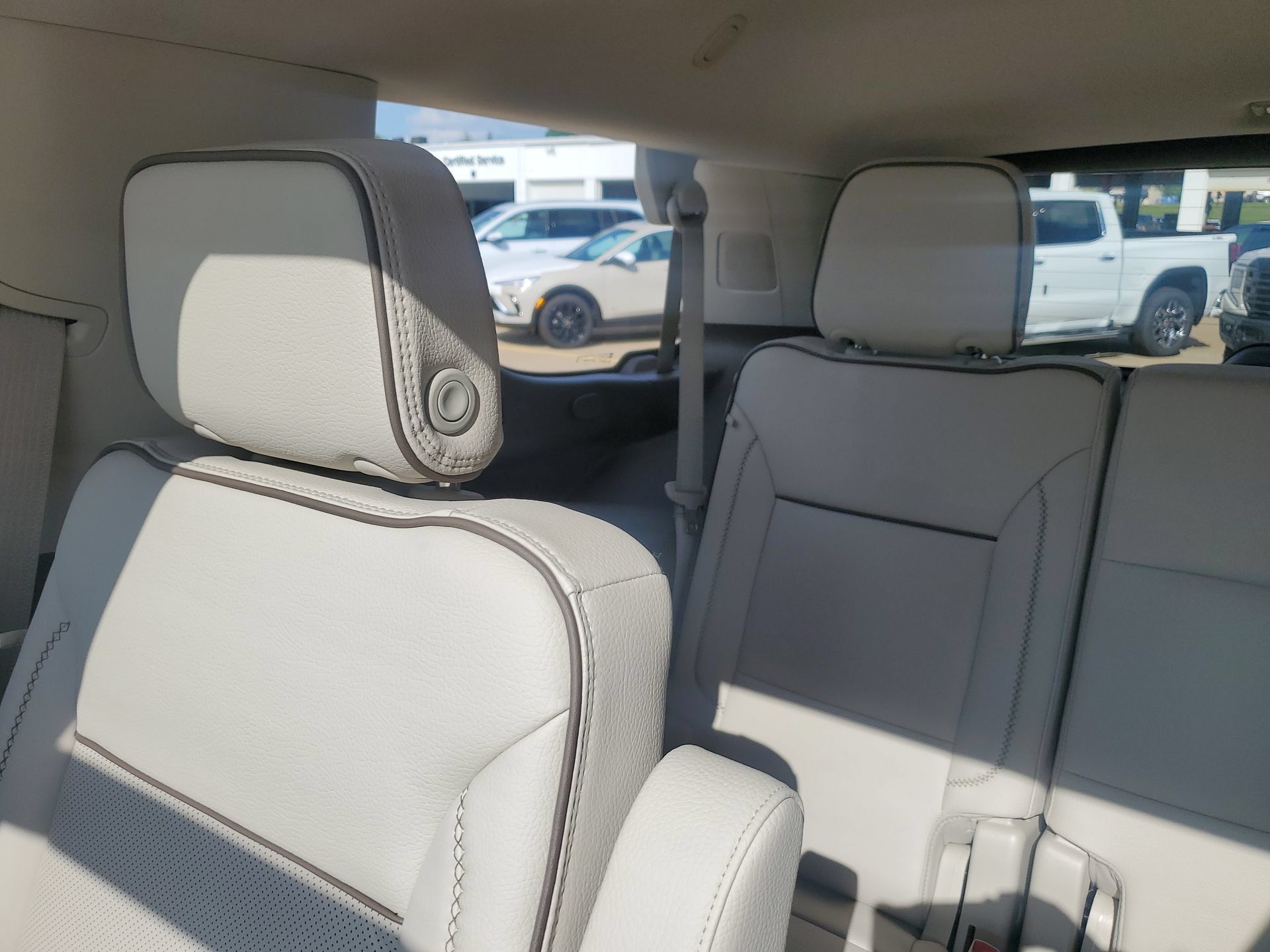 Used 2024 GMC Yukon Denali w/ Max Trailering Package AWD/4WD image 13