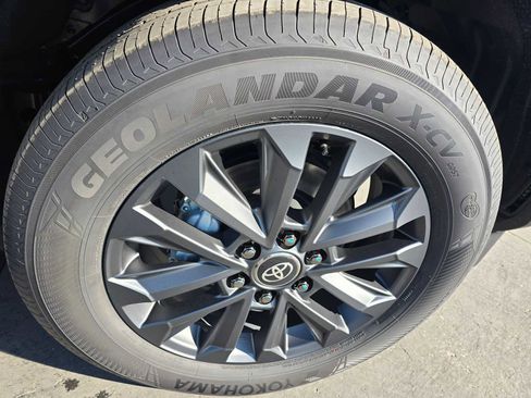 New 2026 Toyota Land Cruiser image 9