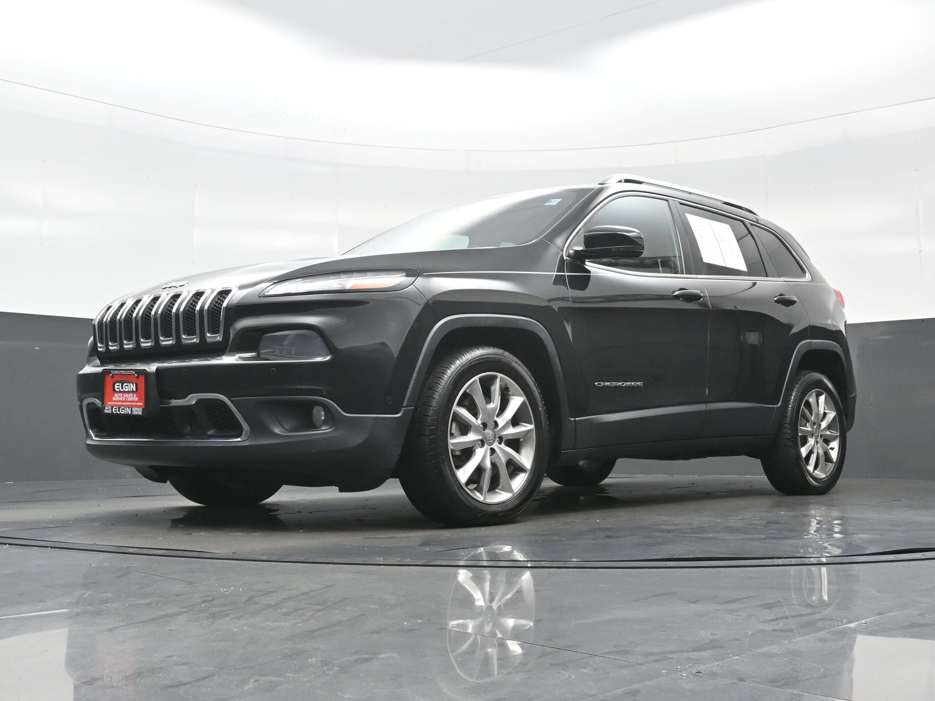 Used 2014 Jeep Cherokee Limited w/ Technology Group FWD image 26