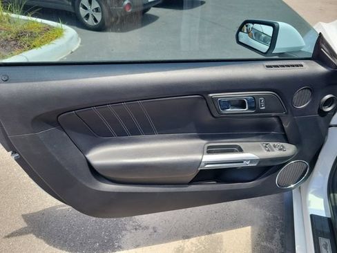 Used 2016 Ford Mustang Premium w/ Ecoboost Performance Package RWD image 9