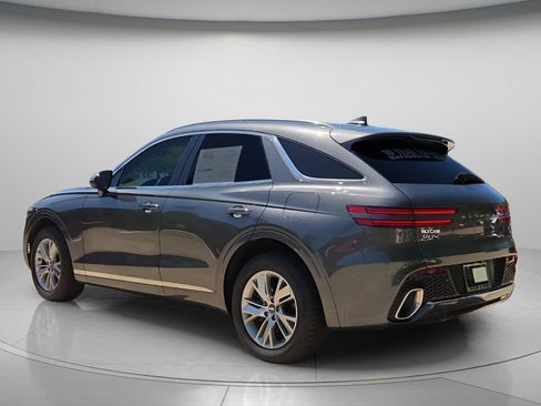 Used 2022 Genesis GV70 2.5T AWD/4WD image 6