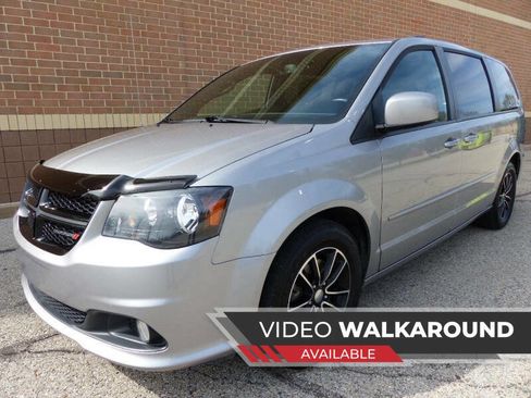 Used 2017 Dodge Grand Caravan GT image 1