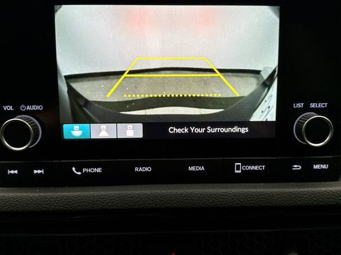 Used 2023 Honda Civic Sport image 10