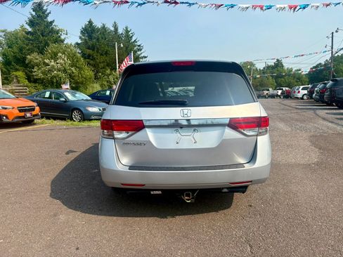 Used 2015 Honda Odyssey EX image 4