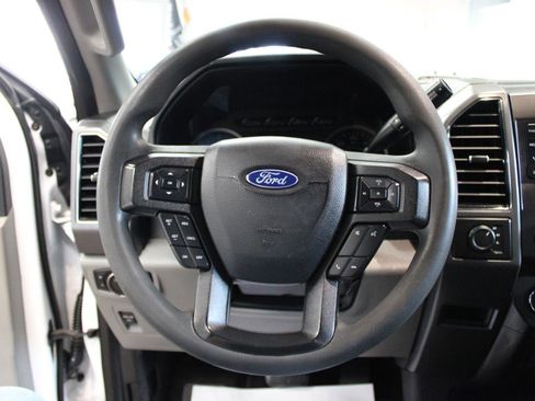 Used 2018 Ford F150 XLT image 15