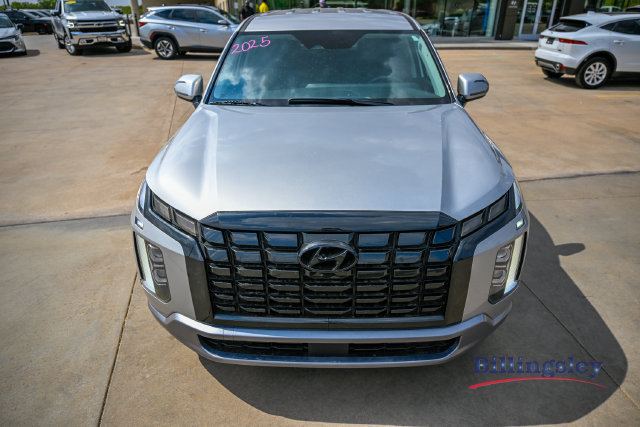 Used 2025 Hyundai Palisade SE FWD image 8
