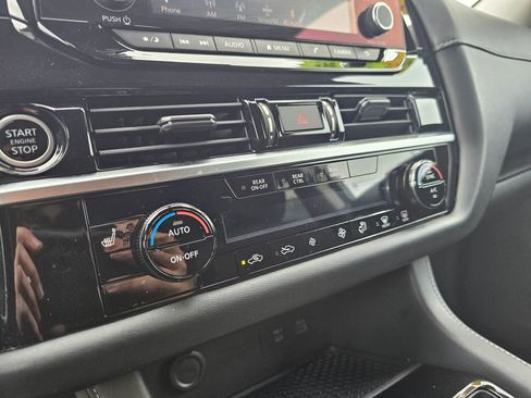 Used 2022 Nissan Pathfinder SV w/ Cargo Package image 27