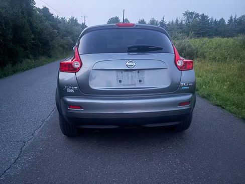 Used 2013 Nissan Juke SL AWD/4WD image 6
